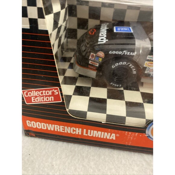 Dale Earnhardt Ertl American Muscle #3 GM Goodwrench 1:18 Diecast Car Box - Picture 3 of 7